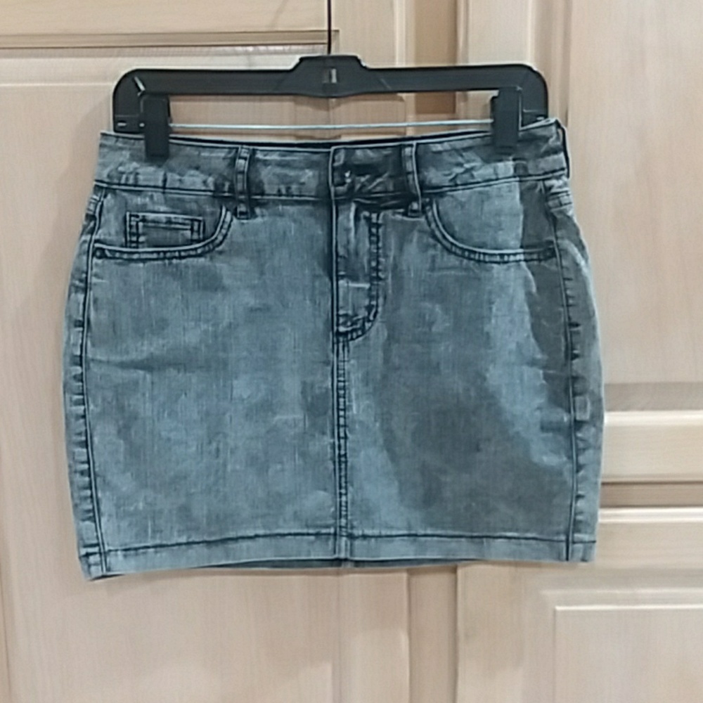 🥰CUTE greyish-black stone washed miniskirt